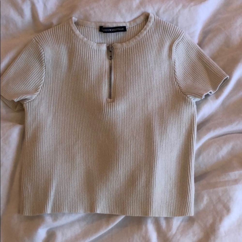 white brandy melville crop too